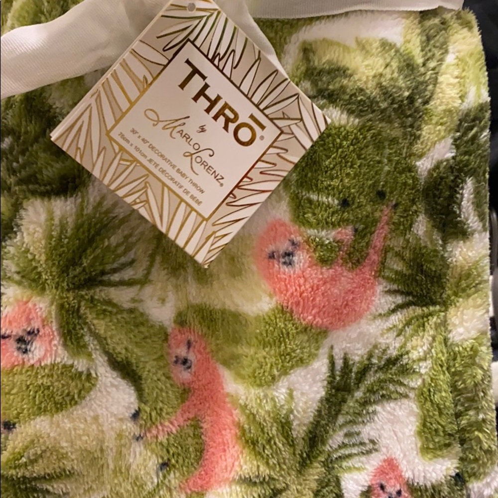 Sloth baby blanket